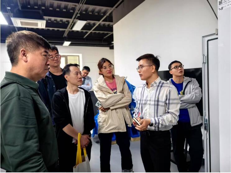 “冷暖共融、智泵互聯(lián)“—天津大學(xué)建筑設(shè)計規(guī)劃研究總院有限公司赴凱泉智慧展廳技術(shù)交流 “冷暖共融、智泵互聯(lián)“—天津大學(xué)建筑設(shè)計規(guī)劃研究總院有限公司赴凱泉智慧展廳技術(shù)交流