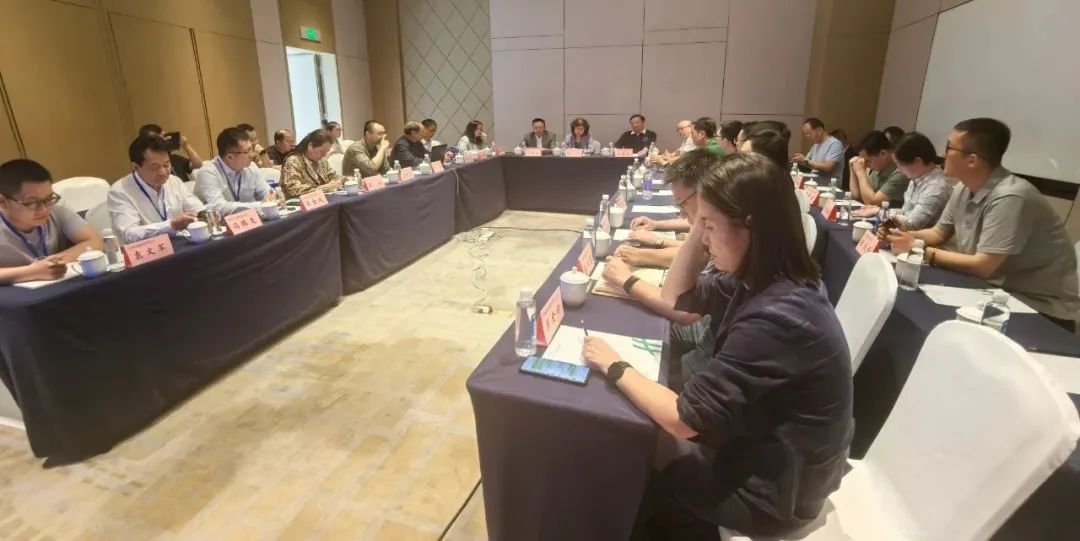 中國通用機(jī)械工業(yè)協(xié)會冷卻設(shè)備分會2025年理事會議召開 中國通用機(jī)械工業(yè)協(xié)會冷卻設(shè)備分會2025年理事會議召開