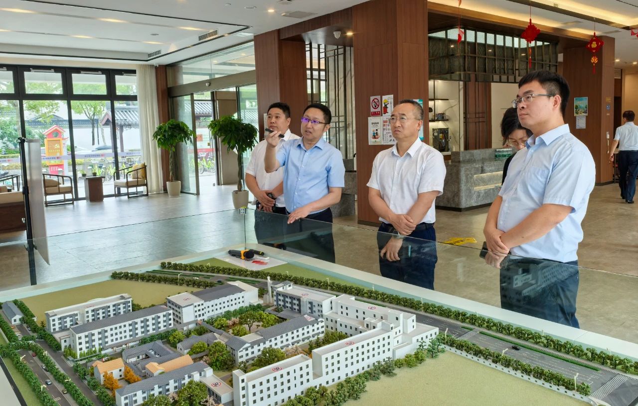 中國寶原總經(jīng)理林旭陽一行調(diào)研中核蘇閥 中國寶原總經(jīng)理林旭陽一行調(diào)研中核蘇閥